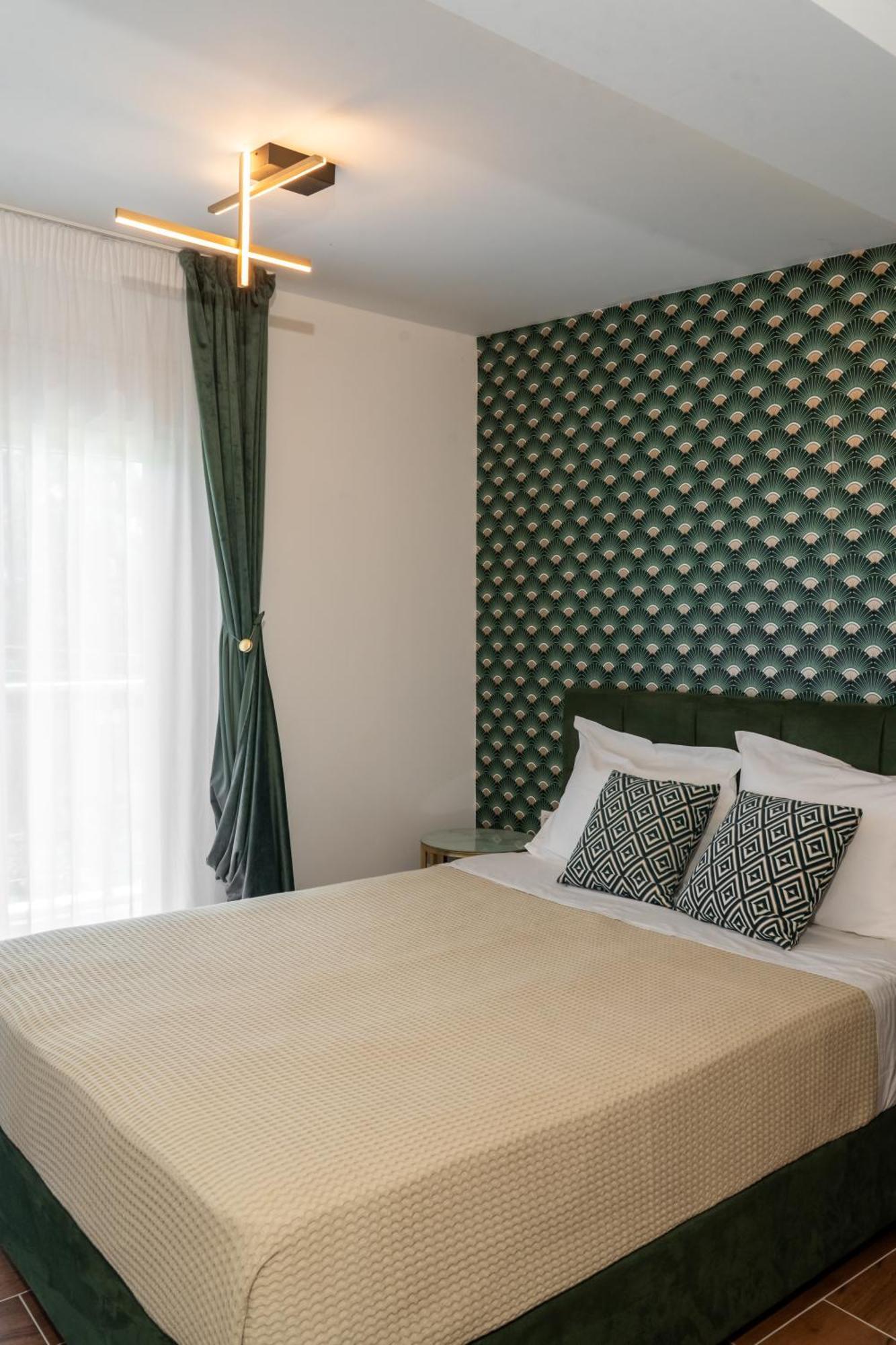 Vila Sani Beverly Hills Luxury